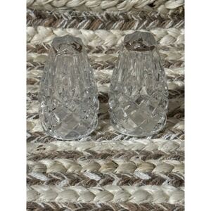 Crystal Salt and Pepper Shakers Diamond Cut Glass Kitchen‎ Table Decor